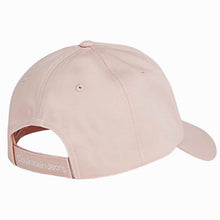 Carica l&#39;immagine nel visualizzatore di Gallery, Calvin Klein berretto rosa U00150
