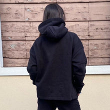 Carica l&#39;immagine nel visualizzatore di Gallery, Calvin Klein felpa cappuccio nera intarsia B01689
