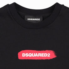 Carica l&#39;immagine nel visualizzatore di Gallery, DSQUARED2 t-shirt nera logo pennellato DQ2095
