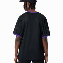 Carica l&#39;immagine nel visualizzatore di Gallery, New Era t-shirt traforata Lakers oversize 60357111
