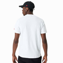 Carica l&#39;immagine nel visualizzatore di Gallery, New Era t-shirt bianca Chicago Bulls basic logo 60357046
